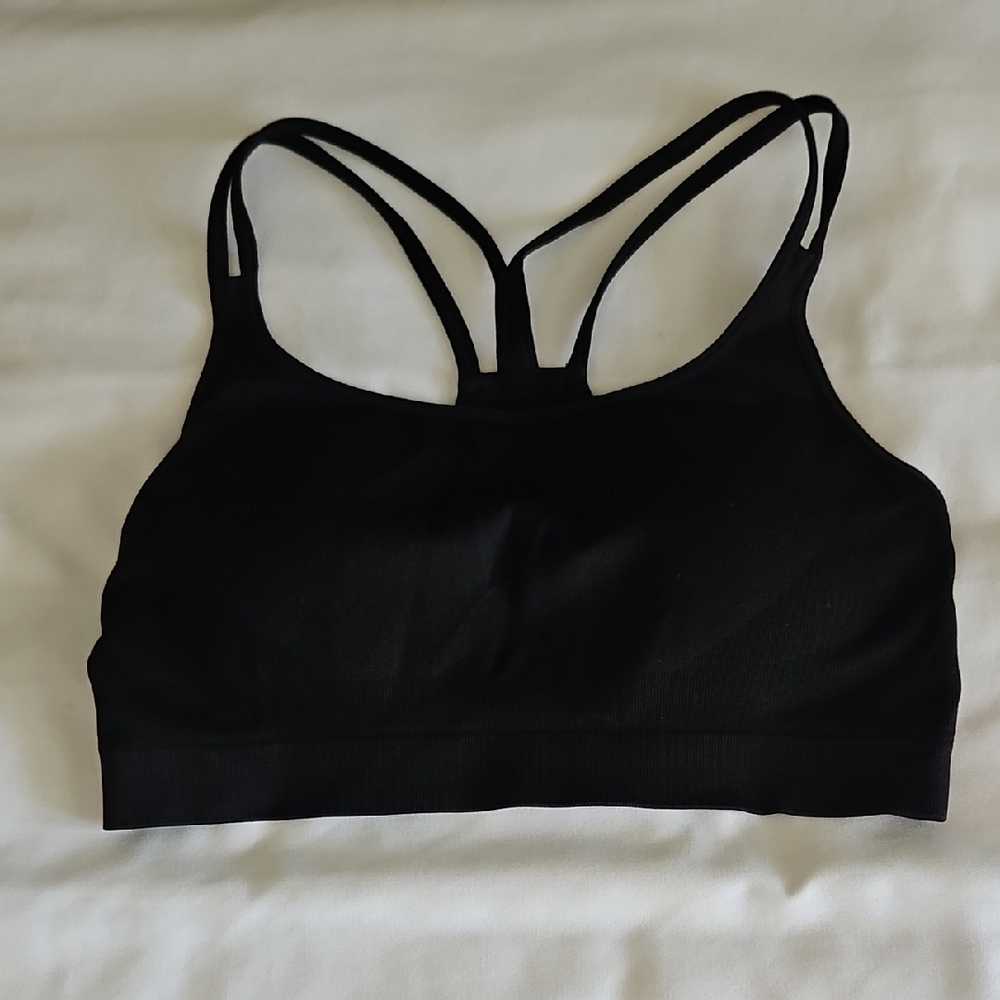 Zella Sports Bra L removeable Pads.